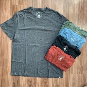 Men’s Roots Tshirt Bundle size XL
